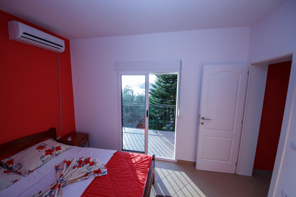 Apartments Sergej Sutomore Phòng bức ảnh